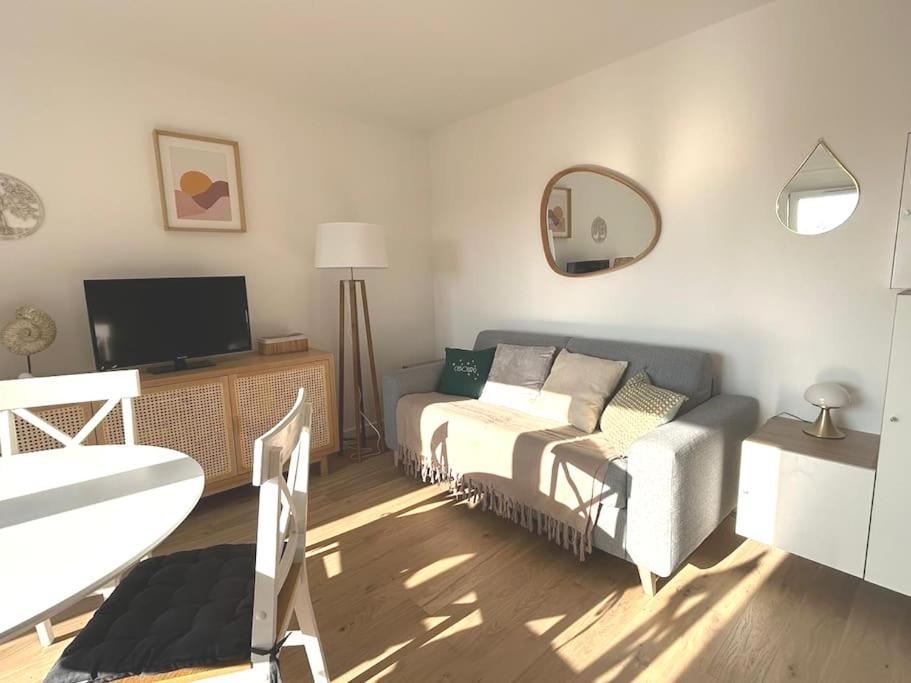 Cabourg Cosy, Appartement Refait A Neuf, 5 Min A Pied De La Mer Dış mekan fotoğraf
